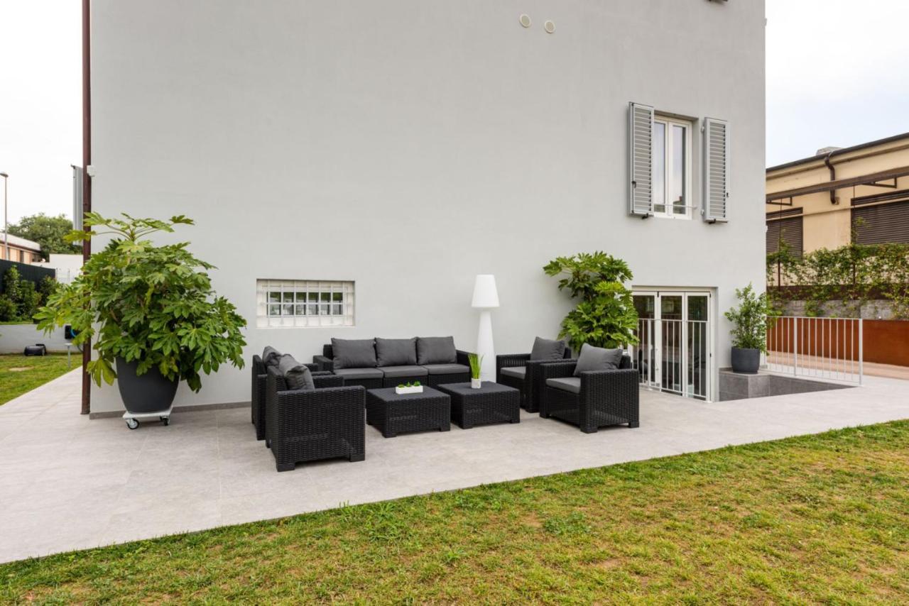 Villa Fedora Luxury Suites Lucca Exterior photo